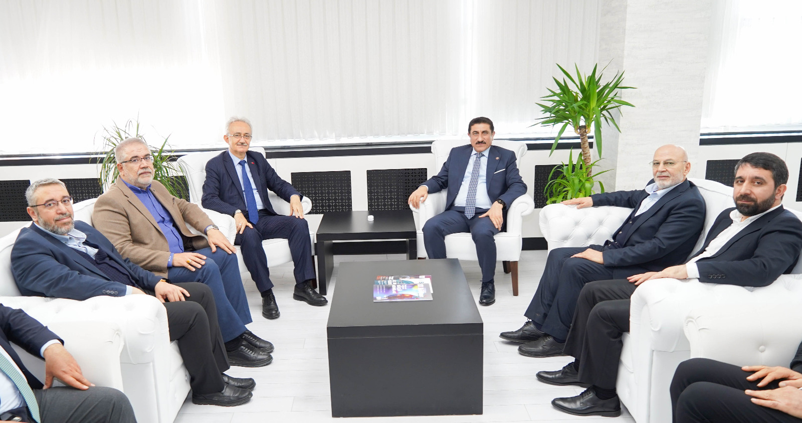 İlim Yayma Cemiyeti Genel Sekreteri Abdullah Yasir Şahin’den Rektörümüze Ziyaret