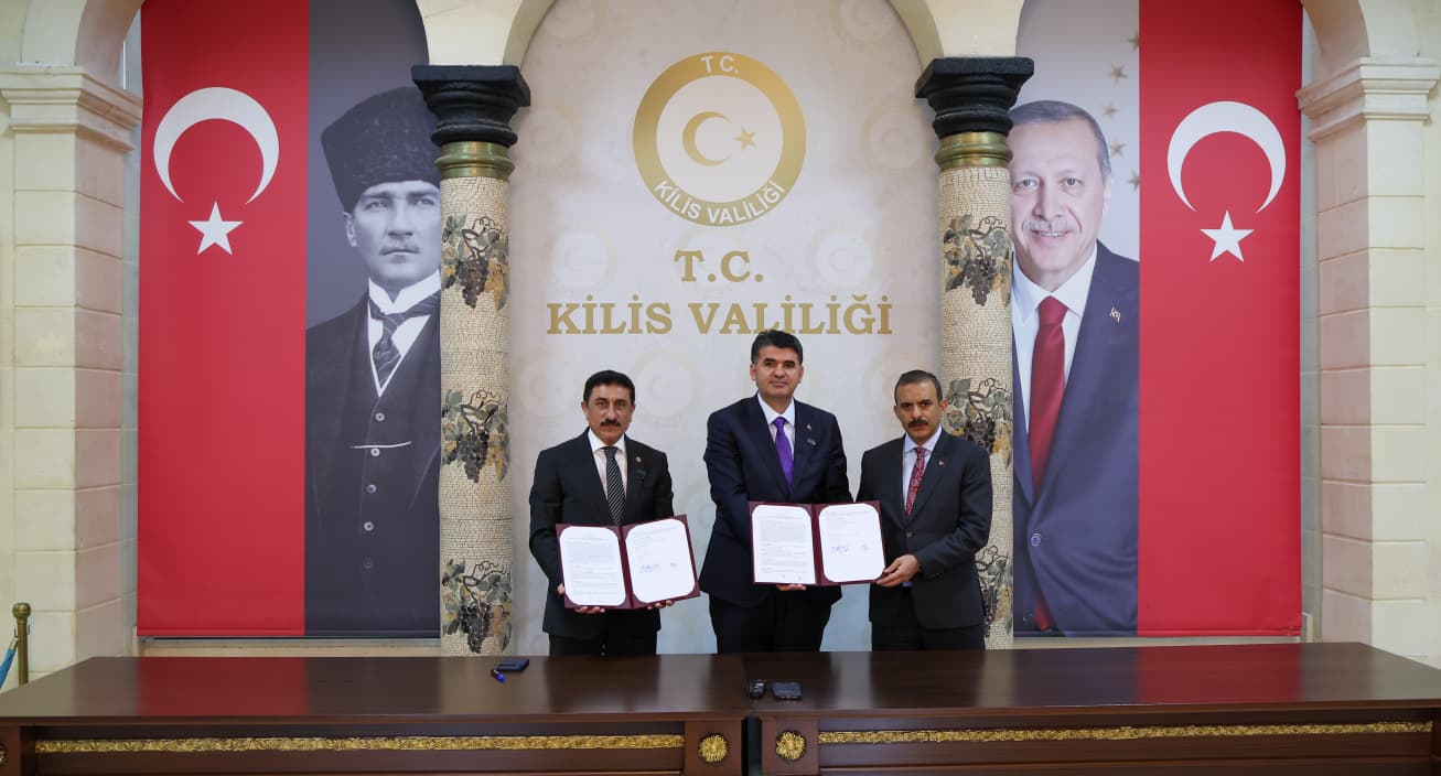 Üniversitemiz ile Kilis Valiliği Arasında Sosyal Duyarlılık Projeleri İş Birliği Protokolü İmzalandı