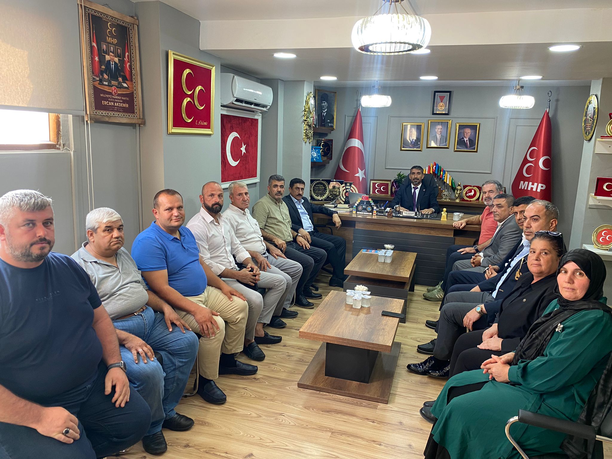 Rektörümüz Akman’dan MHP İl Başkanı Akdemir’e Ziyaret