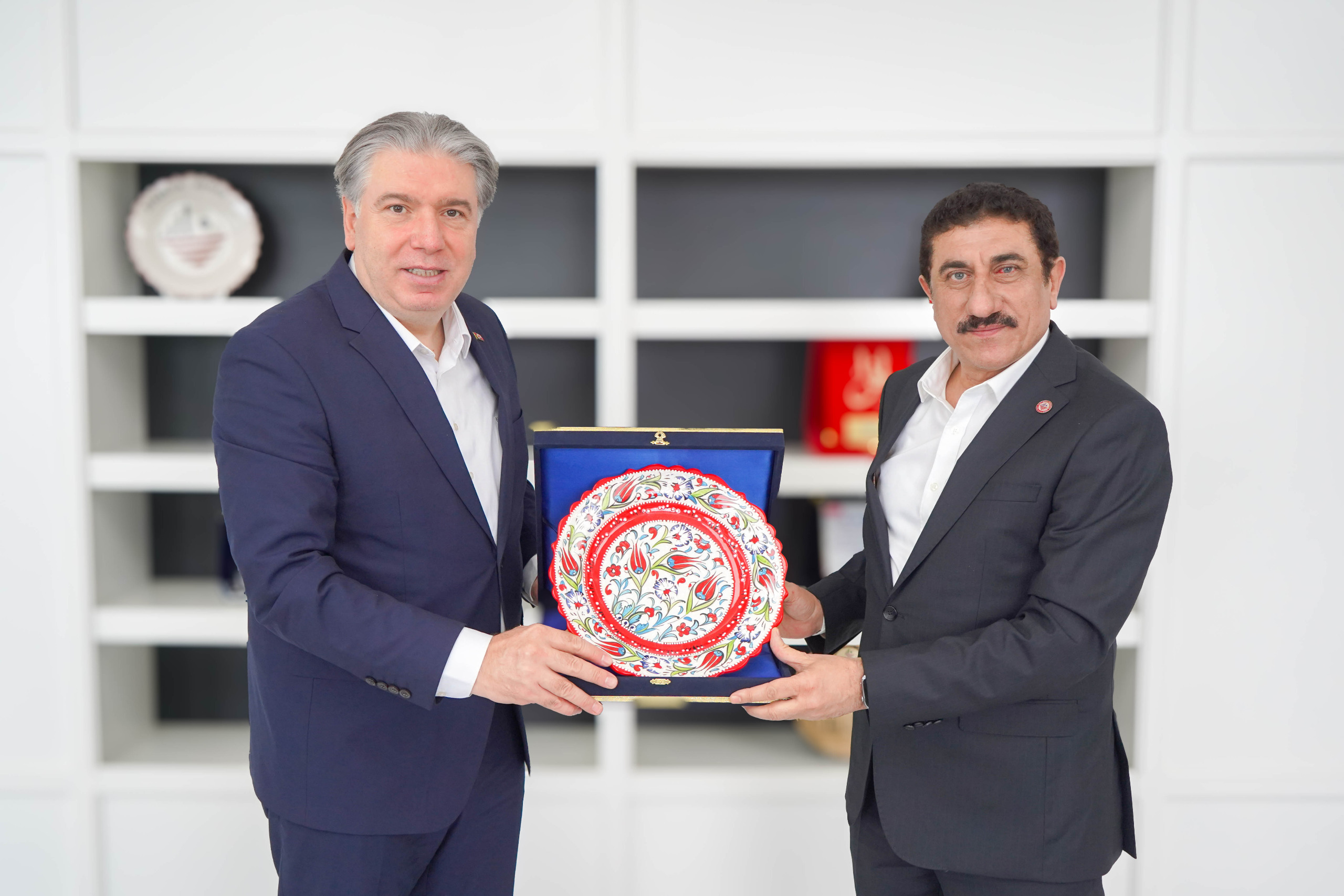 Yalova Üniversitesi Rektörü Bahçekapılı’dan Rektörümüz Akman’a Ziyaret
