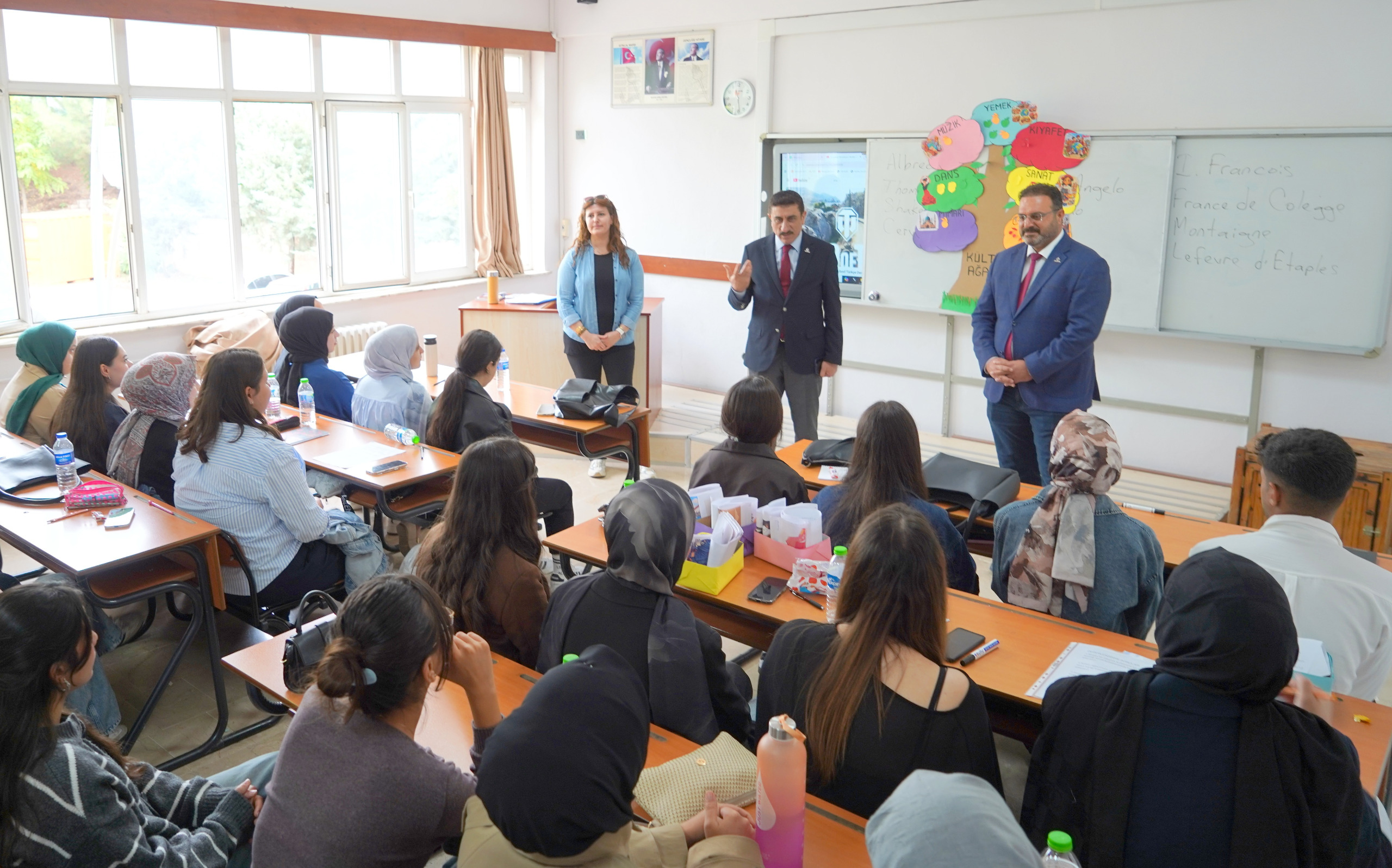 Rektörümüz Akman’dan Kilisli Muallim Rıfat Eğitim Fakültesine Ziyaret