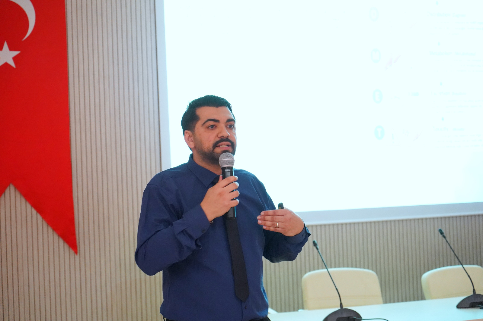 Üniversitemizde “Moleküler Docking ve Doğal Ürünler” Semineri Gerçekleştirildi