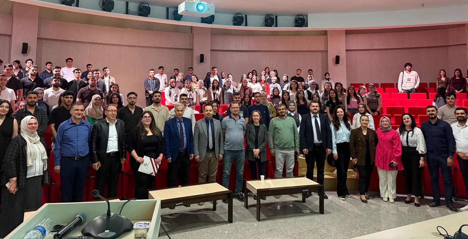 Seminar on “The Flexible Face of Mathematics: Topology” Held at Our University