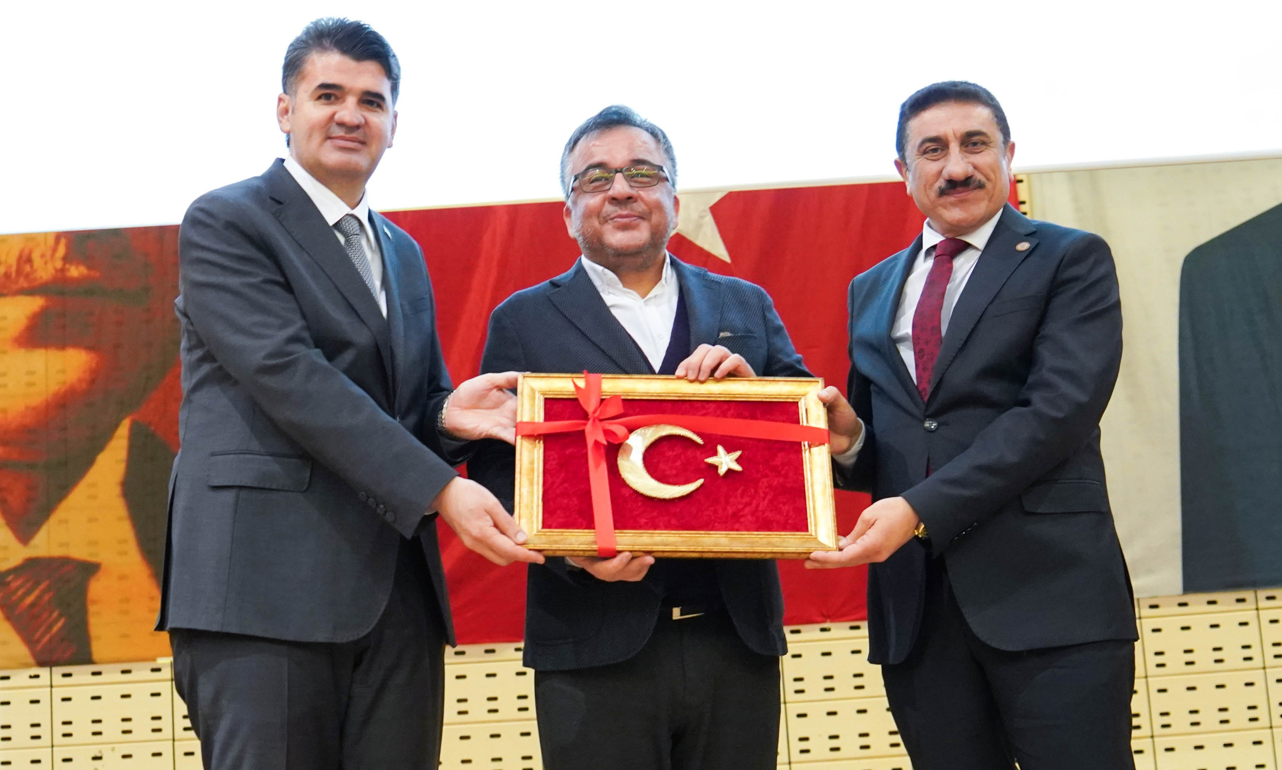 Rektörümüz Prof. Dr. Zekeriya Akman “Milli Mücadeleden Cumhuriyet’e: İstiklal Marşımız” Söyleşisine Katıldı.