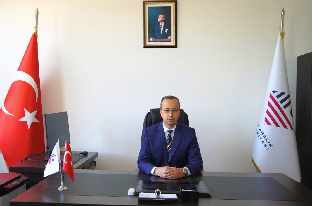 Prof. Dr. Mehmet ŞENTÜRK